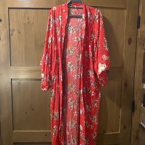 Spell silk kimono